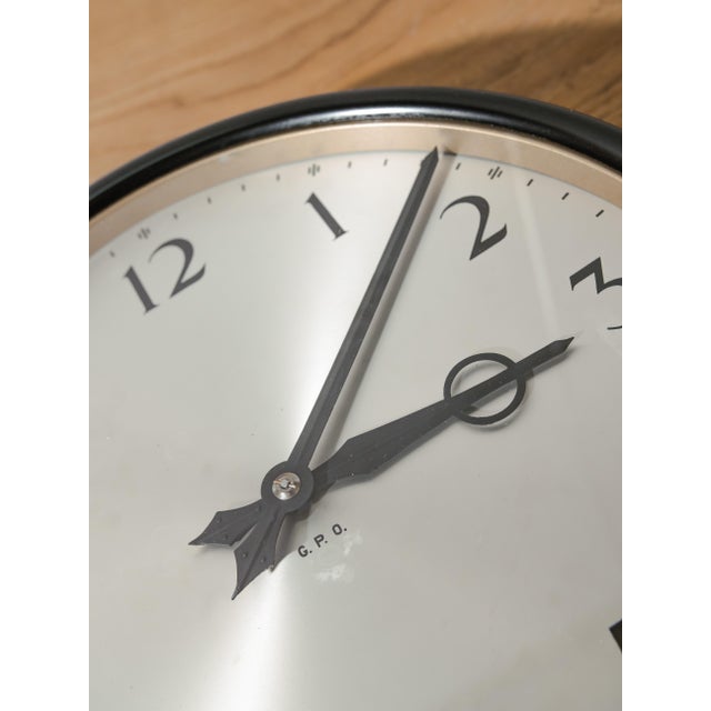 Bakelite Synchronome Wall Clock with Gold Bezel for GPO, England, 1960s For Sale - Image 6 of 14