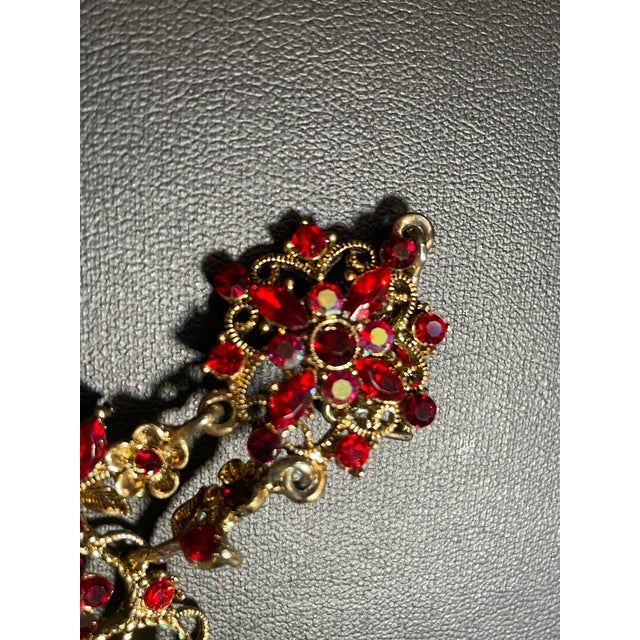 Metal MCM Jewelry by Bohemian (Czech) Artisans. Panel Link Bracelet Large Faceted Oval Ruby Glass Stone, Surrounded by Quatrefoil-Arranged Floral Clusters. For Sale - Image 7 of 8