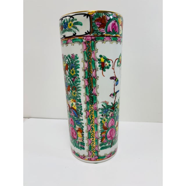 Vintage Large Rose Medallion Canton Vase, Japanese Porcelain - Hand Painted in Hong Kong For Sale - Image 4 of 13