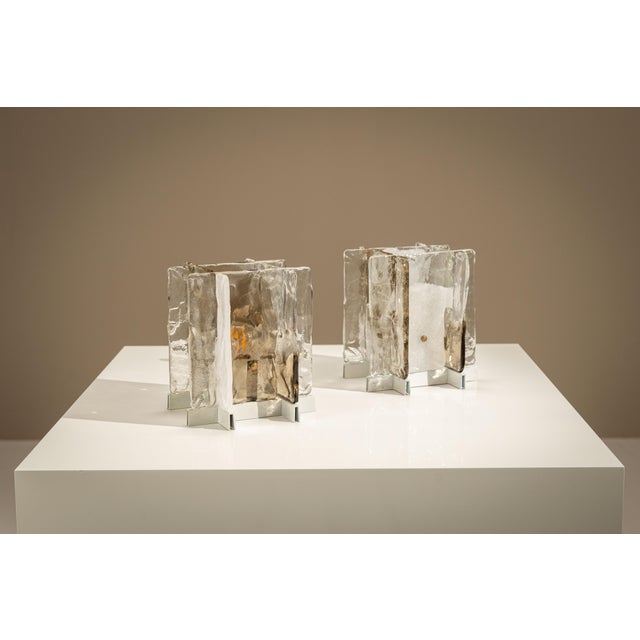 Mid-Century Modern Mixed Crystal and Tobacco LP 269 Table Lamps by by Carlo Nason for AV Mazzega, Italy, 1970s, Set of 2 For Sale - Image 3 of 13