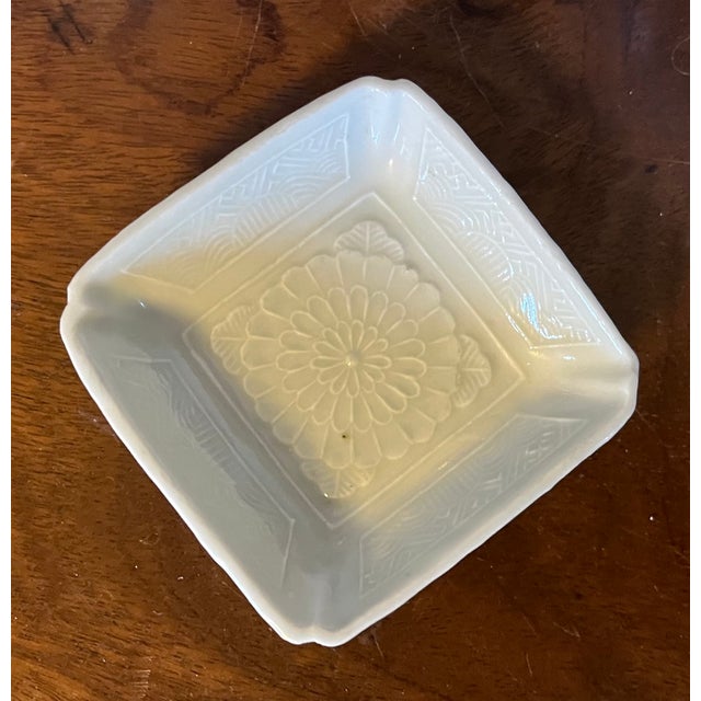 Antique 18th Century Chinese Celadon Porcelain Small Square Dishes - Set of 3 For Sale - Image 9 of 16
