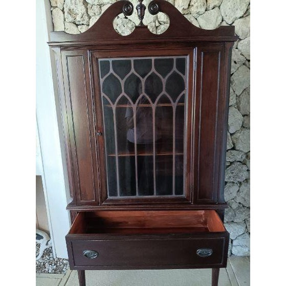 Hepplewhite Antique China Cabinet Hepplewhite Hutch Duncan Phyfe Style For Sale - Image 3 of 10