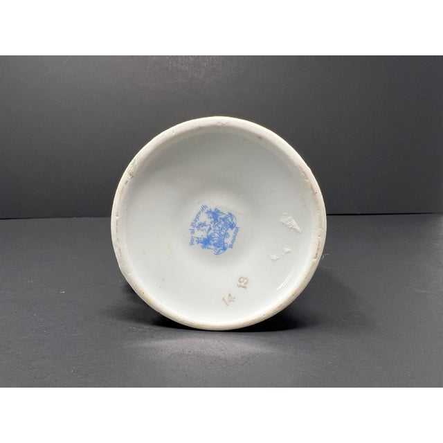 Antique Royal Bayreuth Bavaria Rose Tapestry Porcelain Floral Dresser Set Vase & Pitcher c.1900 For Sale - Image 12 of 12