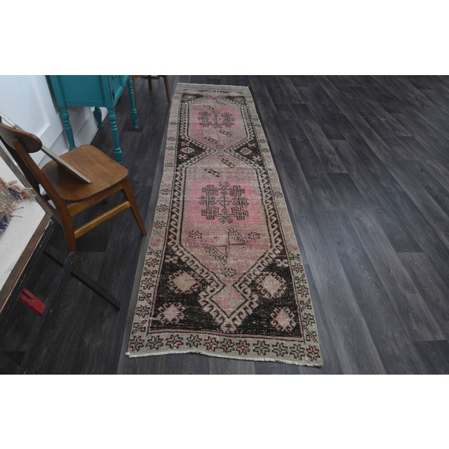 Pink 1970s Vintage Handmade Wool Cotton Pink Runner Rug For Sale - Image 8 of 11