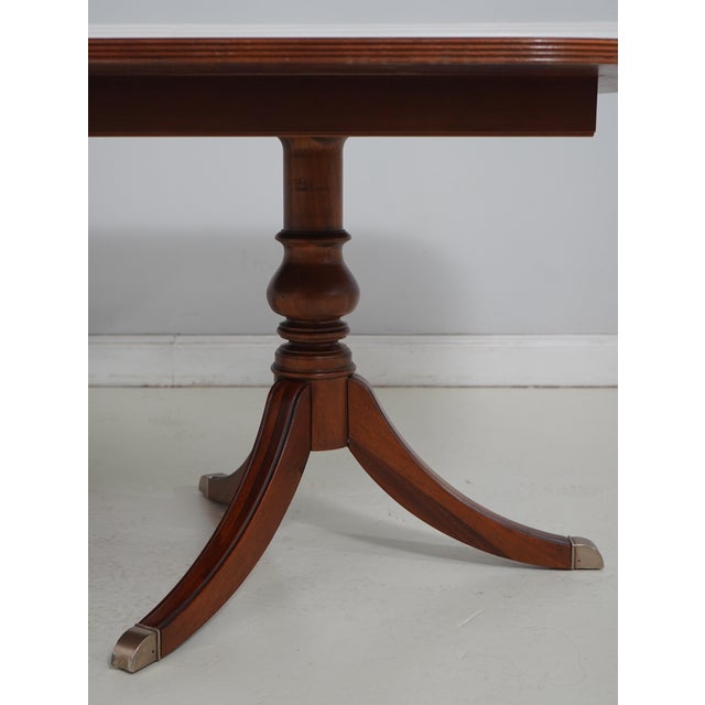 Ethan Allen Ethan Allen Mahogany Inlaid Dining Table For Sale - Image 4 of 18