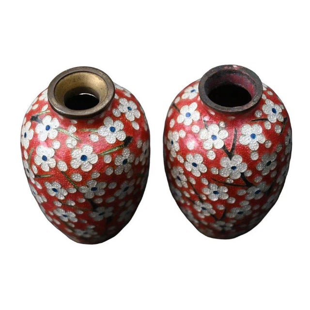 Meiji Era Vases with Cloisonné Enamel, Japan, Late 19th Century, Set of 2 For Sale - Image 3 of 6