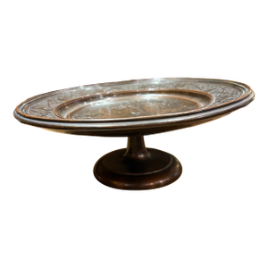 Antique Bronze Hunting-Themed Centerpiece Pedestal Bowl
