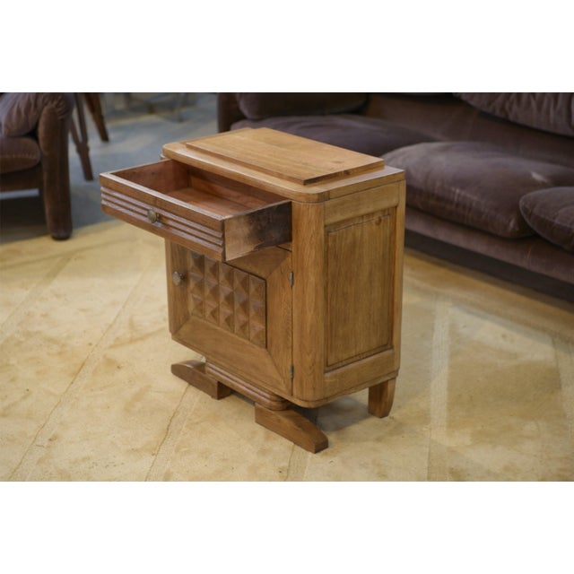 Brutalist Bedside Table in Oak, 1950s For Sale - Image 6 of 12