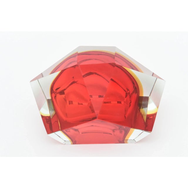 Vintage Alessandro Mandruzzato Murano Faceted Sommerso Glass Bowl, Red, Yellow For Sale - Image 11 of 12