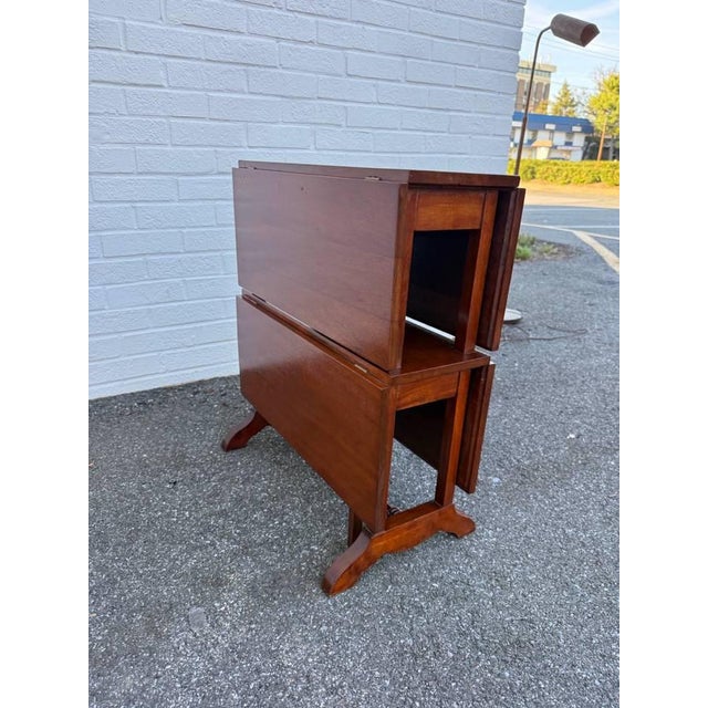 Early 20th Century George III Style Mahogany Two-Tier Drop-Leaf Portable Serving Table For Sale - Image 13 of 16