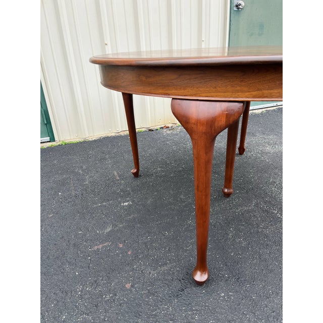 Wood Early 20th Century American Oak Extension Dining Table For Sale - Image 7 of 12