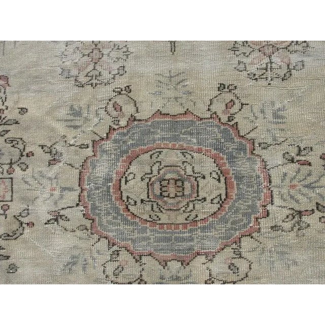 White Hand Wowen Wool Turkish Rug, Oushak Rug,Vintage Oushak Rug,Beatifull Color Combination Turkish Retro Rug, Home Decor 6'7" X 9'4" Ft For Sale - Image 8 of 11
