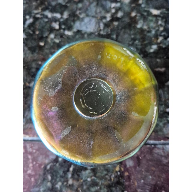 American Antique Signed l.c. Tiffany Favrile Gold Iridescent Art Glass Twisted Swirl Candlestick Holder (Jg) For Sale - Image 3 of 5