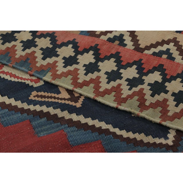 Textile Antique Qashqai Geometric Medallion Rug, With Bold Tribal Design - Rug & Kilim For Sale - Image 7 of 7
