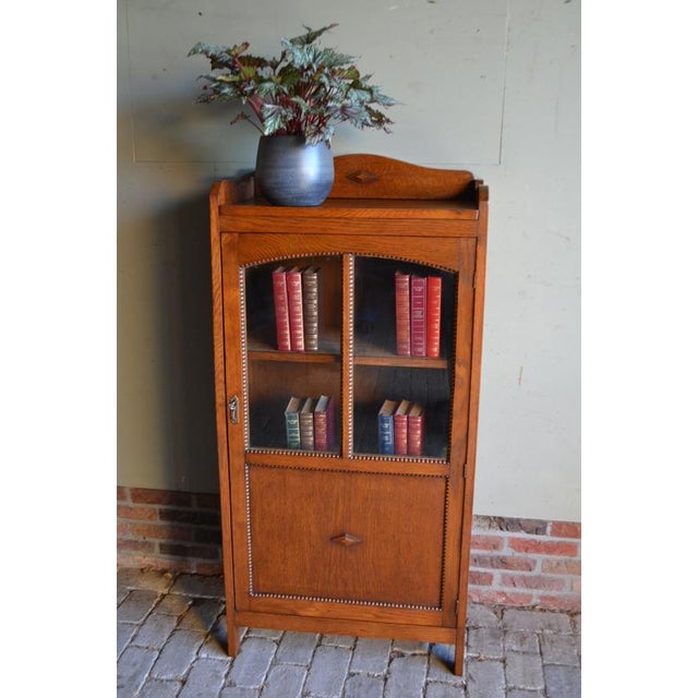 Antique Art Deco Oak Single-Door Display Cabinet For Sale - Image 10 of 11