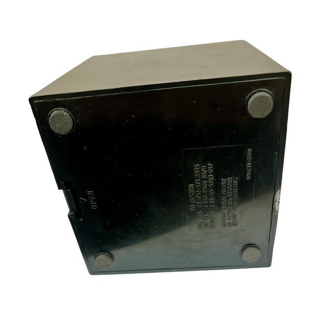 1980s Futuristic Mantel Clock, Time Cube, 4d-Design, Usa 1988 For Sale - Image 5 of 9