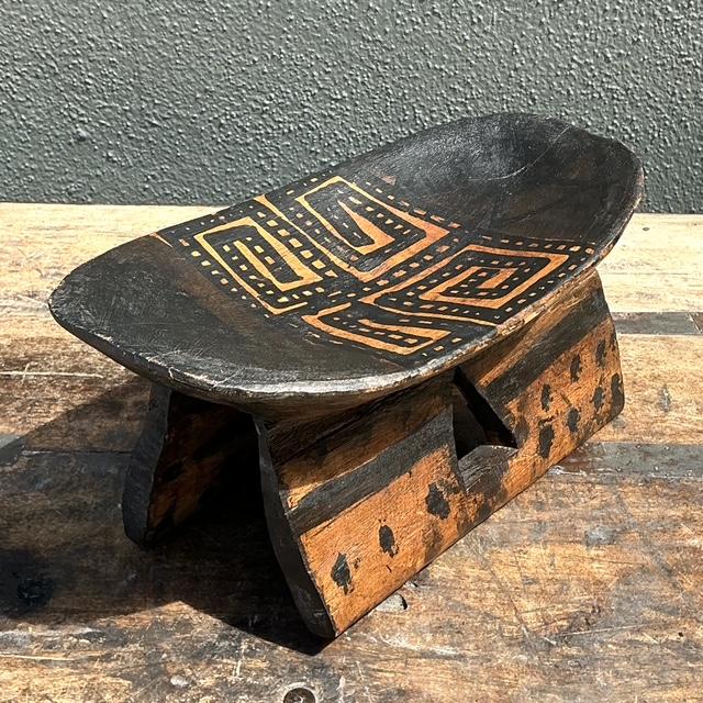 Vintage Brazilian Hand Painted Head Rest For Sale - Image 9 of 12