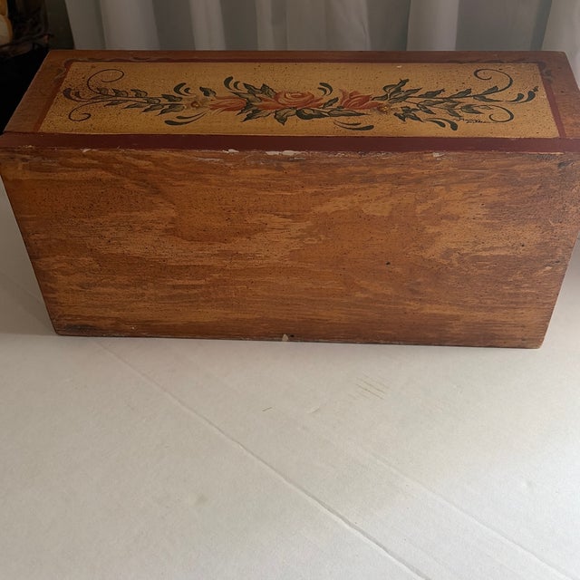 Brown 1980s Painted Rectangle Storage Box W/ LidVin For Sale - Image 8 of 12