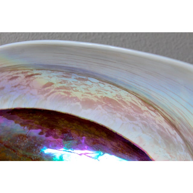 Murano Attributed Art Glass Bowl – Iridescent Cartoccio Form in Ivory & Brown, Hand-Blown Venetian Style Sculptural Centerpiece For Sale - Image 11 of 16