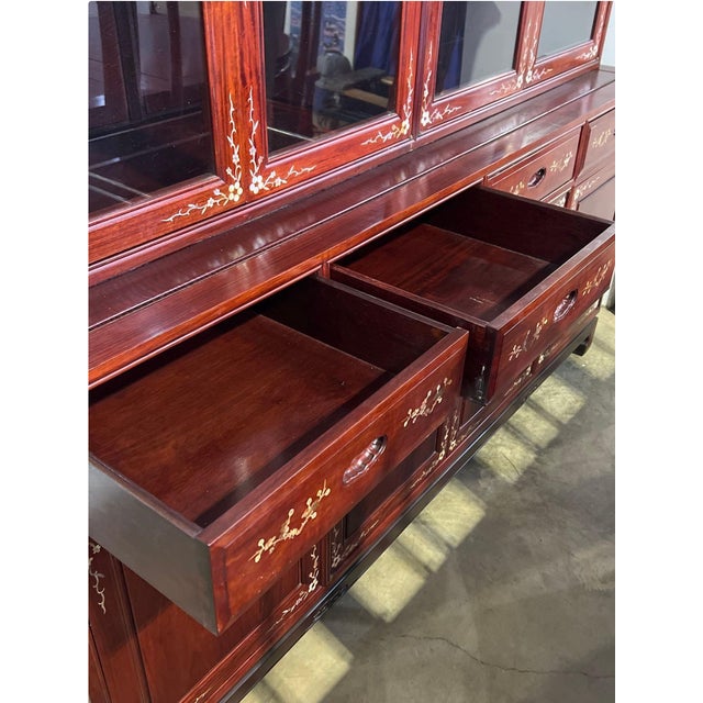 Vintage Chinese Rosewood Mother-of-Pearl Inlaid China Cabinet – 2 Pieces For Sale - Image 18 of 18