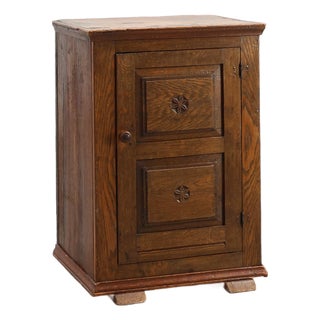 Rustic Oak Cabinet with Geometric Floral Carvings, Belgium , 17th Century For Sale