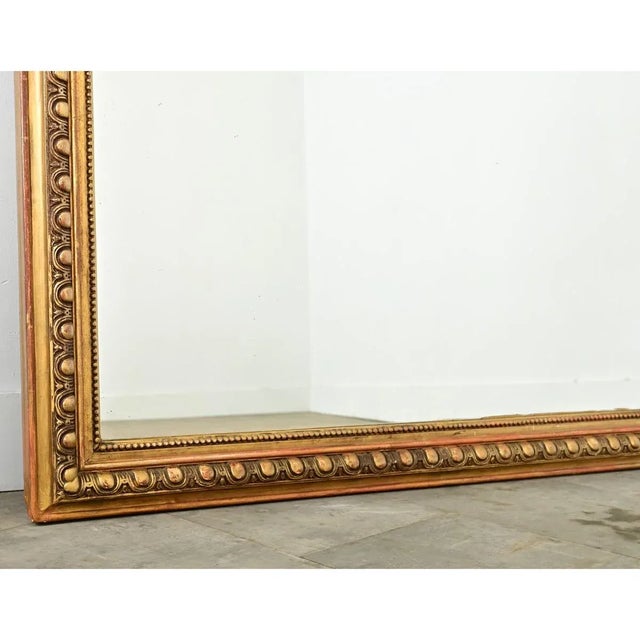 French French 19th Century Symmetrical Egg & Dart Gilt Mirror For Sale - Image 3 of 12