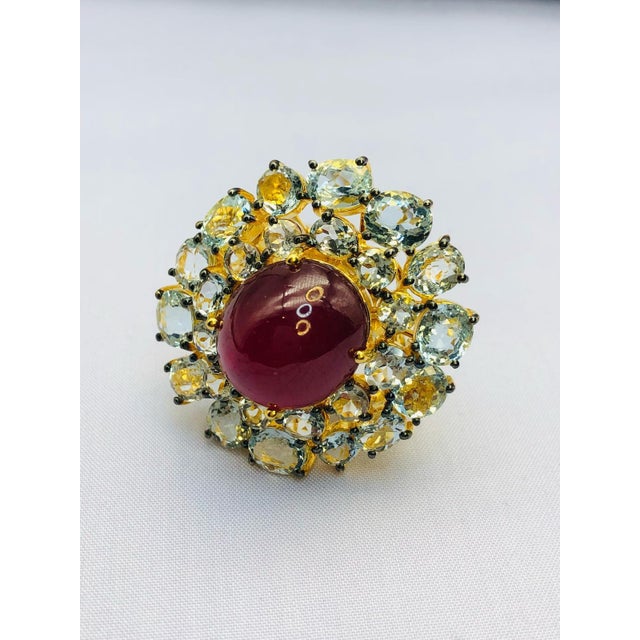 Bochic "Orient" Natural Ruby & Aquamarine Ring Set In 18K Gold & Silver For Sale - Image 12 of 12