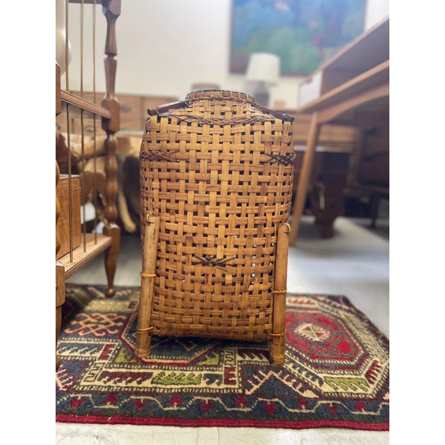 Rustic 1970s Vintage Rattan Woven Basket For Sale - Image 3 of 9