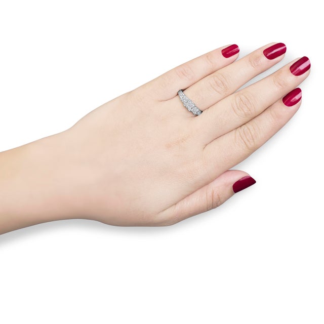 10K White Gold 1/2 Cttw Brilliant & Baguette Cut Diamond 3 Stone Design with 3 Square Clusters Engagement Ring (H-I Color, SI2-I1 Clarity) Size 6.75 For Sale In New York - Image 6 of 7