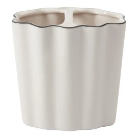 Example of Toothbrush Holders
