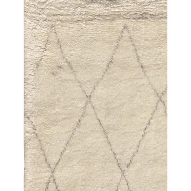 Modern Pasargad Home Moroccan Ivory Wool Area Rug- 5' 6" X 8' 6" For Sale - Image 3 of 5
