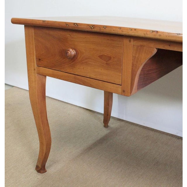Large Louis XV Desk in Solid Cherry, Mid-19th Century For Sale - Image 6 of 18