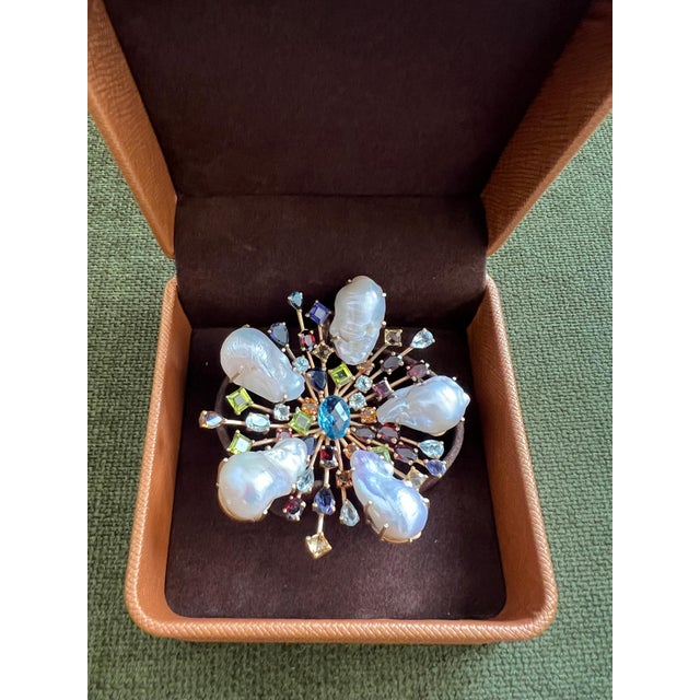 Bochic "Orient" Vintage Blue Topaz & Multi Gem Brooch Set In 18K Gold & Silver For Sale - Image 9 of 18