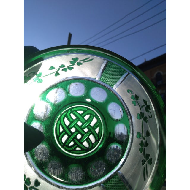 1980s Celtic Knot Irish Crystal Bowl Green Cut-to-Clear Shamrocks on Frosted Panels For Sale - Image 12 of 15