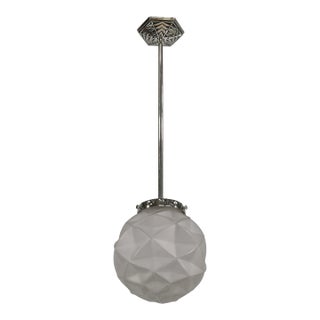 Degue 1930s French Art Deco Pendant Light For Sale