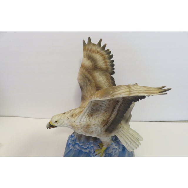 1977 Limited Edition White Falcon Kentucky Straight Bourbon Whiskey 750 ML For Sale In Dallas - Image 6 of 10