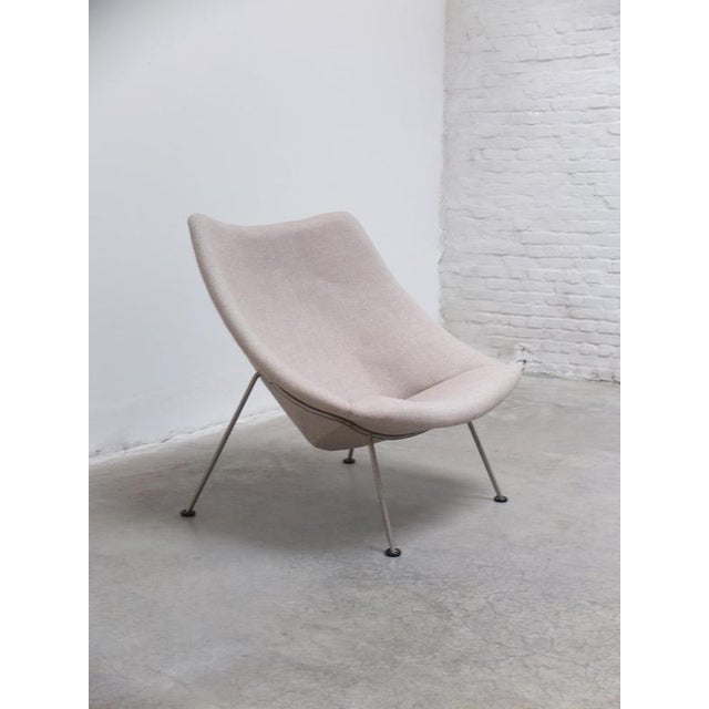 Iconic Oyster Lounge Chair by Pierre Paulin for Artifort, 1959 For Sale - Image 3 of 13