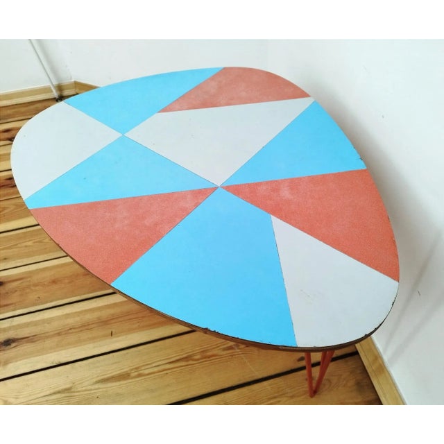 Table Brussel Vintage, Retro, Czechoslovakia, 1960s A table of perfect proportions and timeless form, in good vintage...