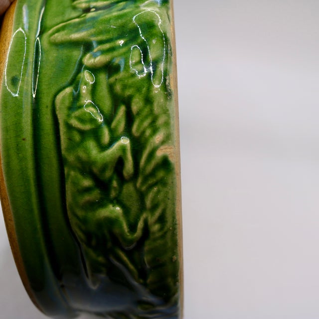 Ceramic 1930s Art Deco Green Glazed Hunting Dog Stoneware Pet Bowl Attributed to McCoy or RRP Co. For Sale - Image 7 of 9