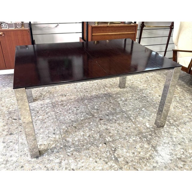 Giovanni Offredi dining table for Saporiti Italia - 1980s Elegant extending table designed by Giovanni Offredi for...