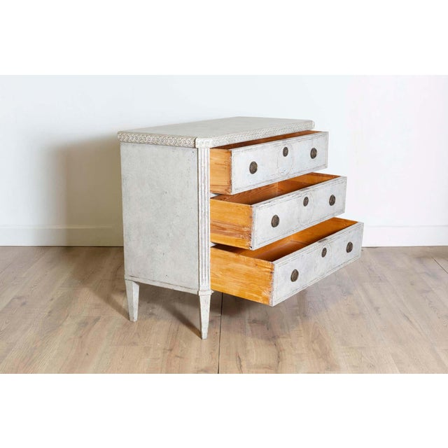 20th Century Swedish Chest of Drawers Circa 1900 For Sale - Image 4 of 6