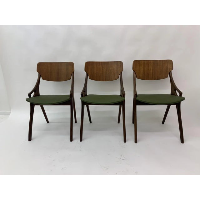 Danish Dining Chairs by Arne Hovmand Olsen, 1950s, Set of 3 For Sale - Image 10 of 18