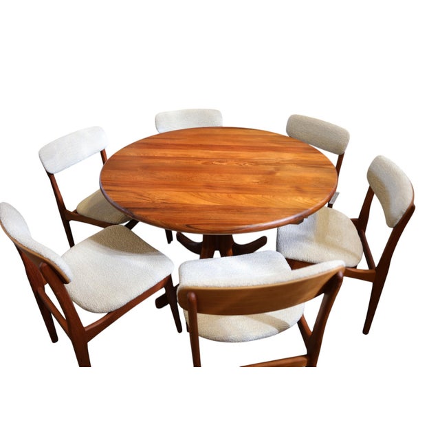 Brown Round Danish Dining Table in Teak with Column Base, 1960s For Sale - Image 8 of 16