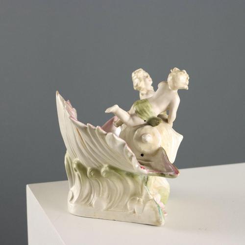 Art Nouveau Porcelain Shell Vase For Sale - Image 6 of 11