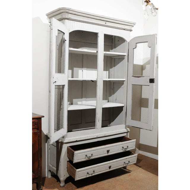 1760s Southwestern French Louis XV Buffet à Deux-Corps For Sale - Image 11 of 13