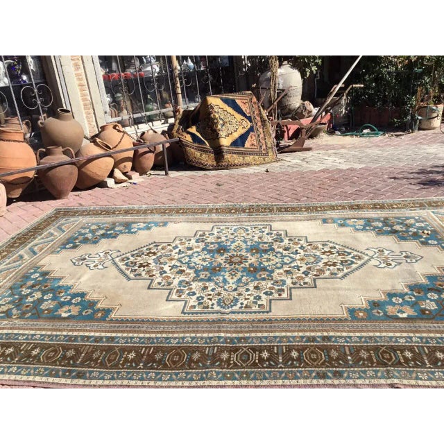 Vintage Hand Knotted Anatolian Rug - 87" X 143.5" For Sale - Image 4 of 13