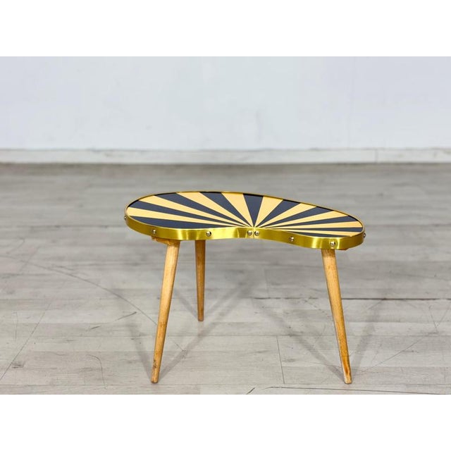 Wood Mid-Century Kidney-Shaped Side Table or Plant Stand For Sale - Image 7 of 7