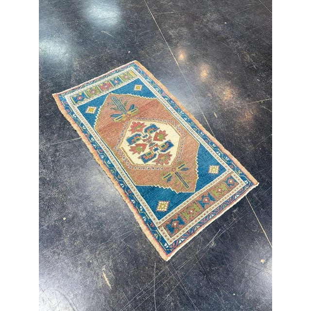 Turkish Mini Rug Oriental Hand Knotted Vintage Rug 1'9" x 3'2" #17896 For Sale In Houston - Image 6 of 8