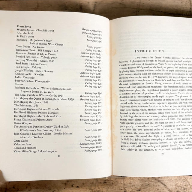 Photography Photobiography by Cecil Beaton, 1951 1st Edition For Sale - Image 7 of 16
