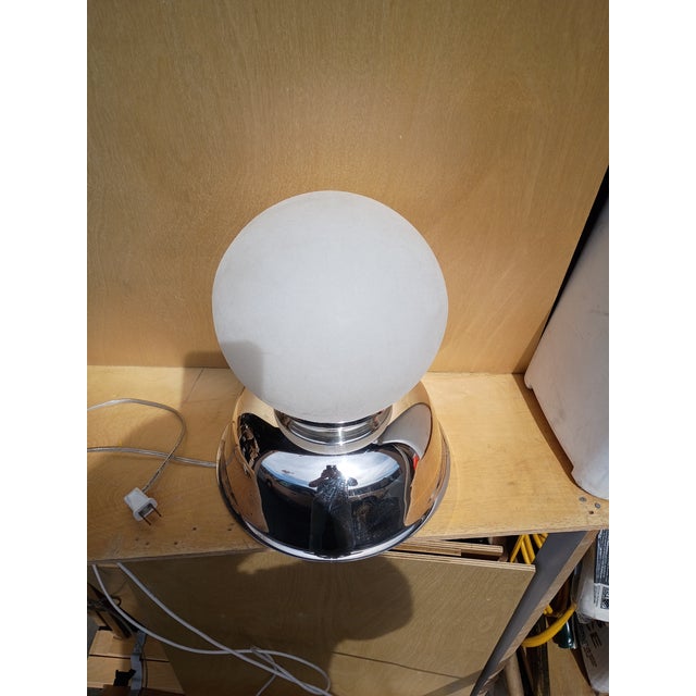 1980s 1980s Mid-Century Modern Silver Plated Globe TableLamp For Sale - Image 5 of 18